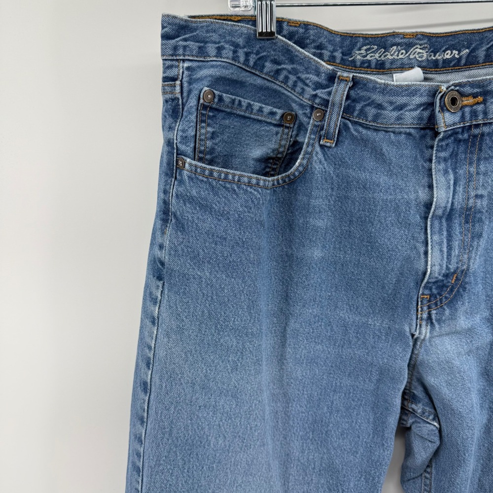 Eddie Bauer Mens Straight Leg Blue Denim Jeans Medium Wash 38x36 - Picture 2 of 6